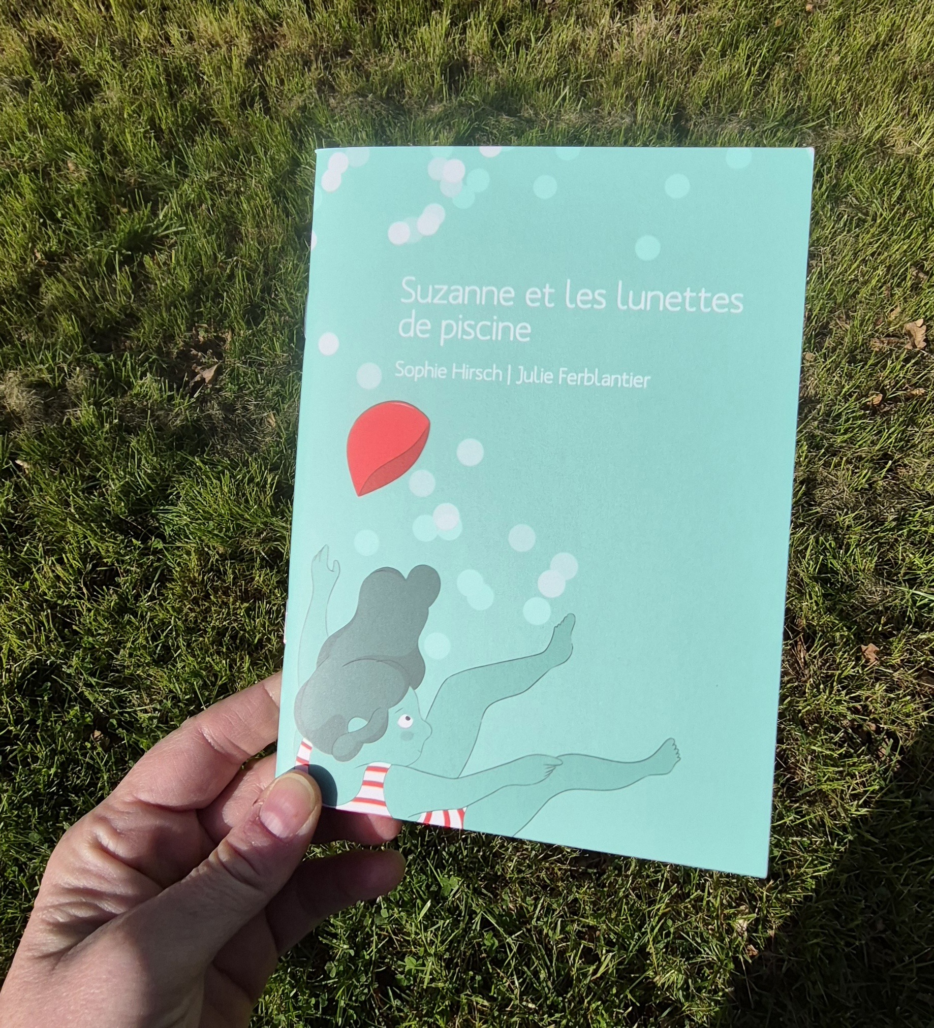 Suzanne et les lunettes de piscine – Image 5